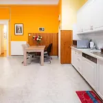 Central Cozy Bajcsy 31 Apartment