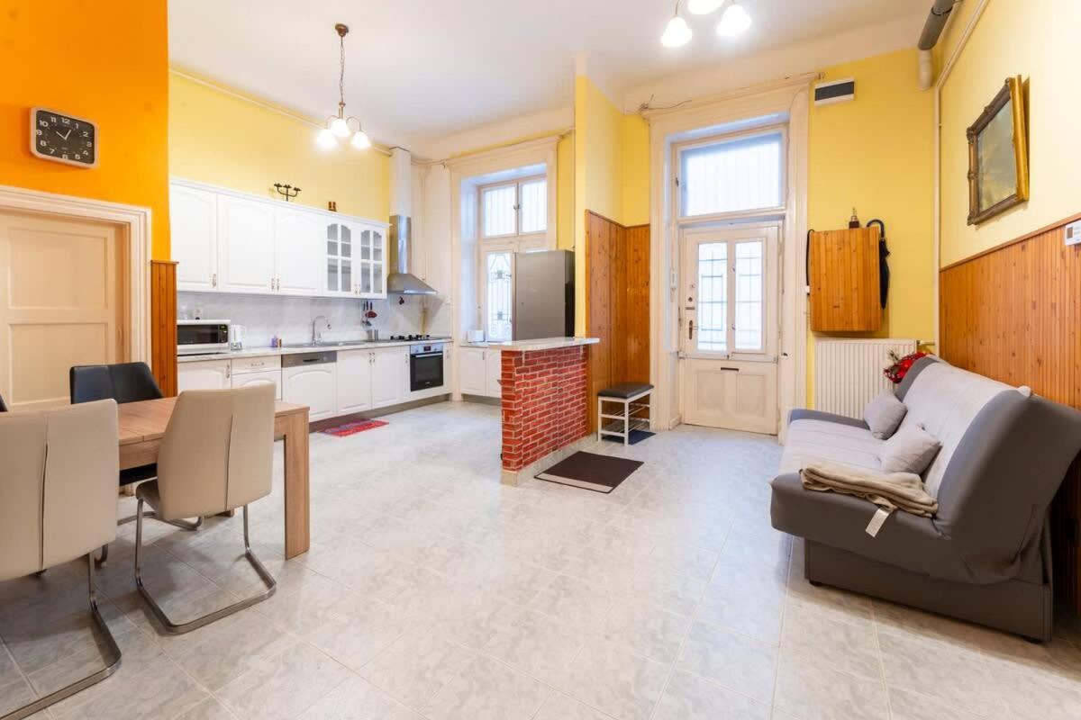 Cozy Bajcsy 31 Apartment *